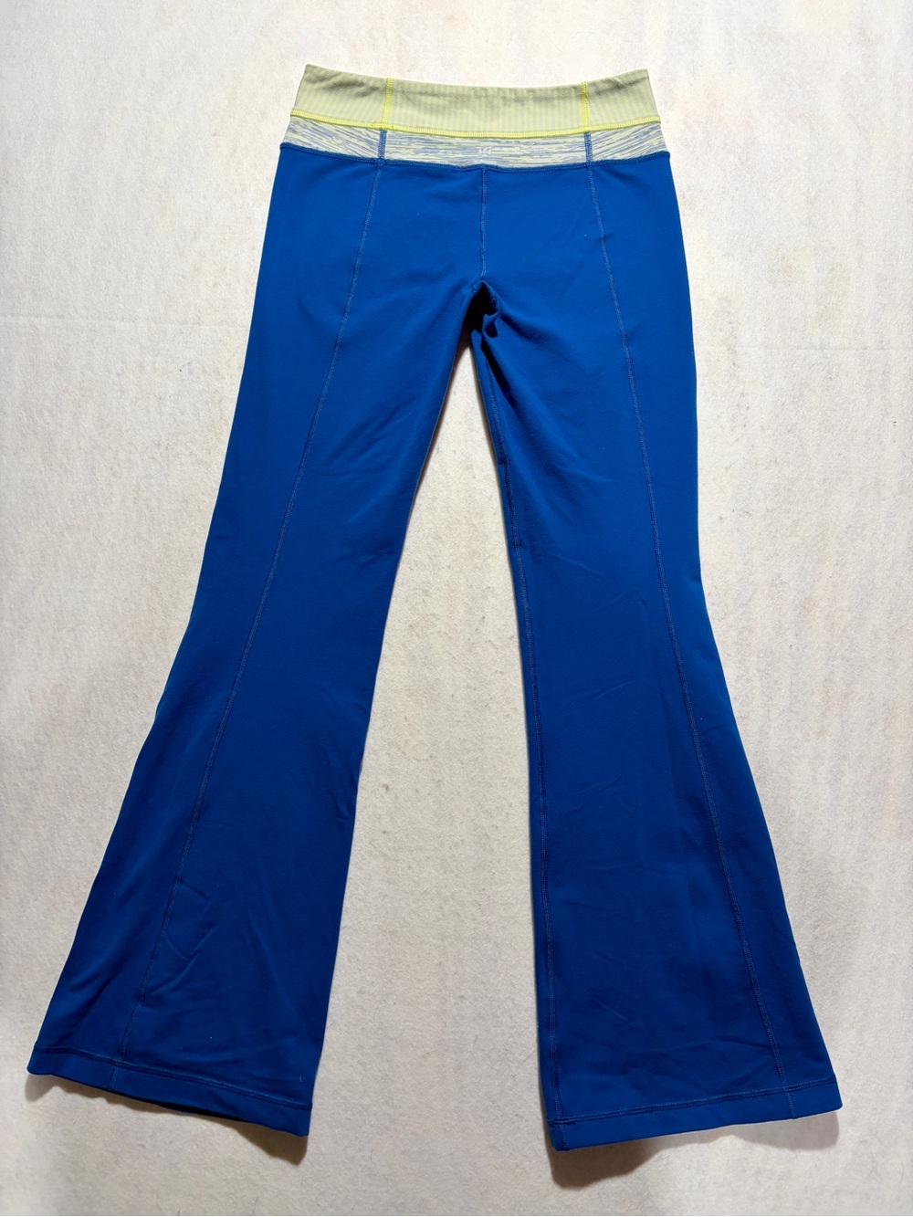 Vintage Lululemon reversible groove pant flare 32” inseam size 6 limitless blue